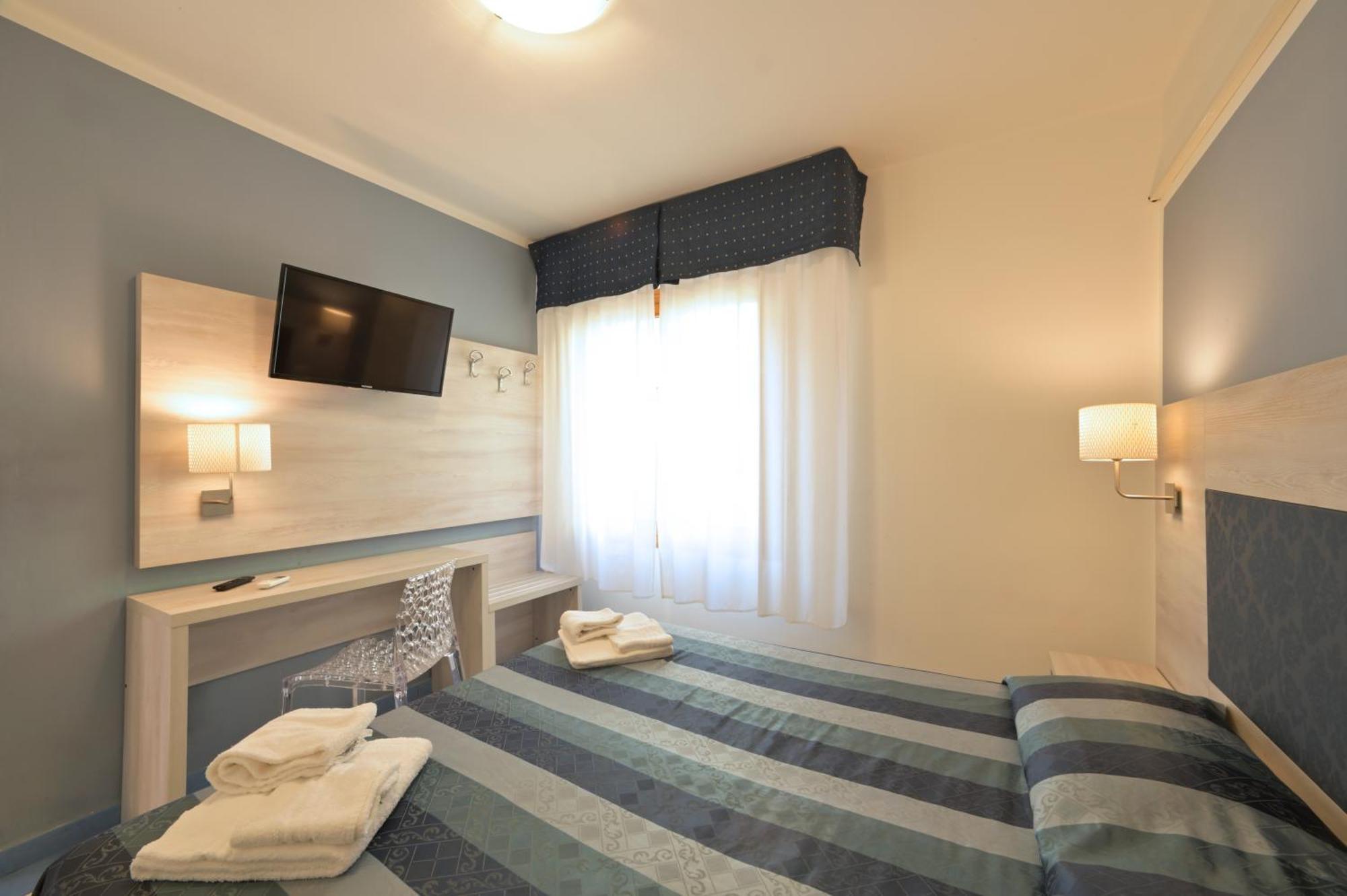 Hotel Delfino Лаїгуелья Екстер'єр фото